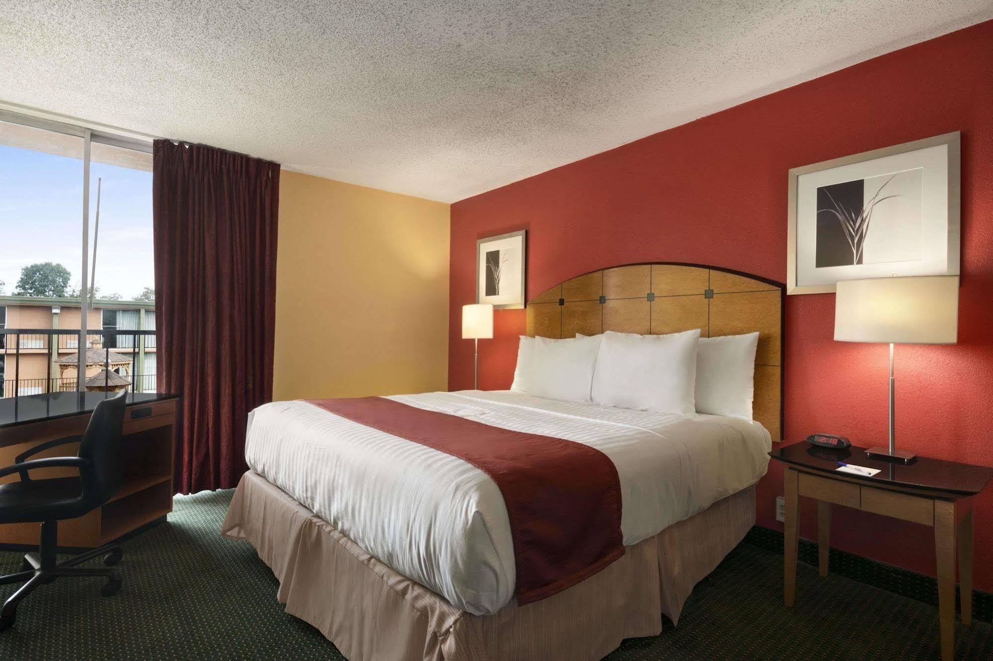 Baymont By Wyndham Salem Roanoke Area Ξενοδοχείο Εξωτερικό φωτογραφία