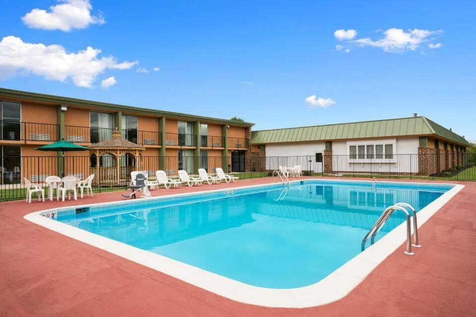 Baymont By Wyndham Salem Roanoke Area Ξενοδοχείο Εξωτερικό φωτογραφία